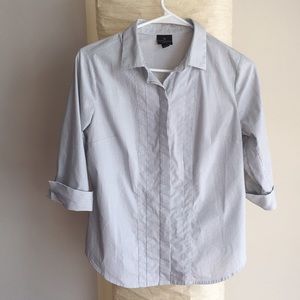 Women’s dress shirt